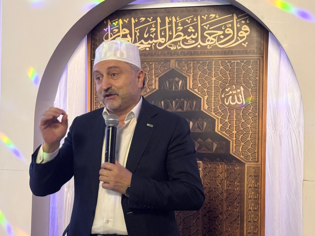 BİF Gençlik Teşkilatı’ndan 1500 Kişilik Cemaatle Sabah Namazı Buluşması